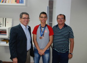 Sedec Estudantes da rede municipal são premiados na Olimpíada Brasileira de Matemática (3)