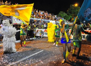 03.03 Carnaval Tradicao na Duarte da Silveira (3)
