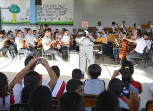luciano_orquestra_escola_foto_RafaelQueiroz (2)