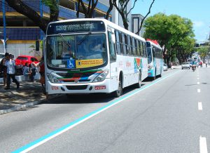 Semob-JP libera uso das faixas exclusivas para veículos de transporte  escolar em horário de serviço | Prefeitura Municipal de João Pessoa